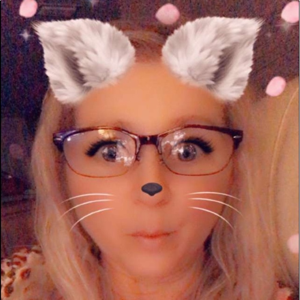 Meet your Posher, Stacy
